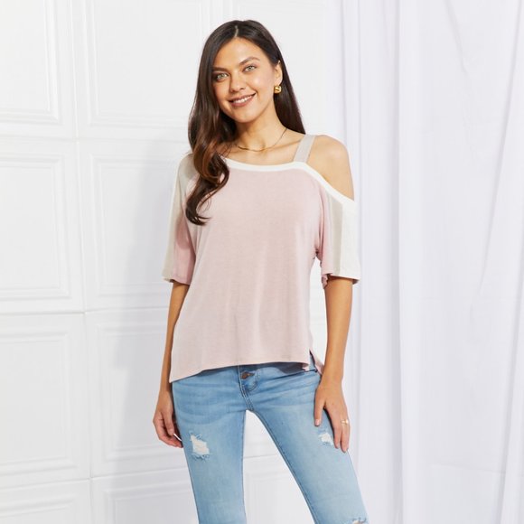 Andree by Unit Full Size Something Simple Cold Shoulder Tee - Picture 4 of 11